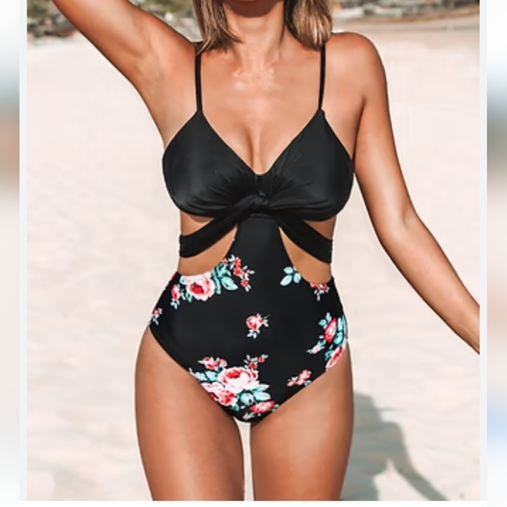 Cupshe Black And Floral Wrap Cutout One Piece Swimsuit Size Large NWTG